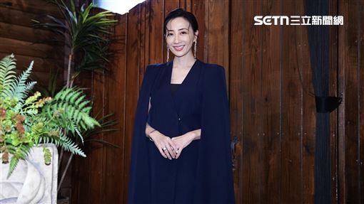 20年閨蜜演八點檔　曾馨瑩借名牌禮服力挺