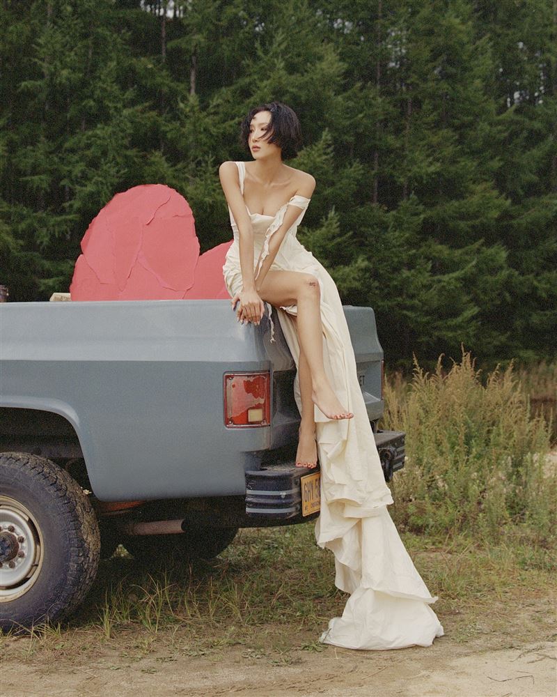 閃耀新北1314跨河煙火位於淡水漁人碼頭的「星光舞台」，由韓國人氣天后HWASA壓軸演唱。（圖／新北市政府提供）