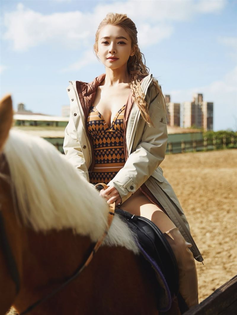 吳婉君分享美照。(圖/翻攝自吳婉君IG)