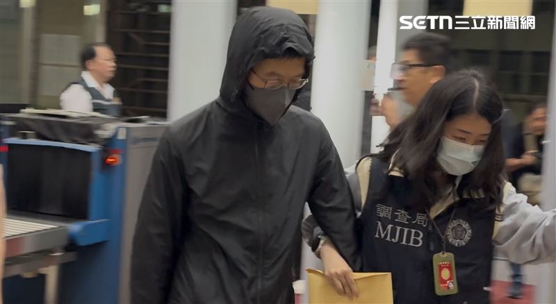 鍾文智的帳房葉仲清也聲押禁見獲准。（圖／記者楊佩琪攝）