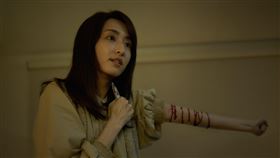 《如果我不曾見過太陽》柯佳嬿真實身份曝光。（圖／Netflix提供）