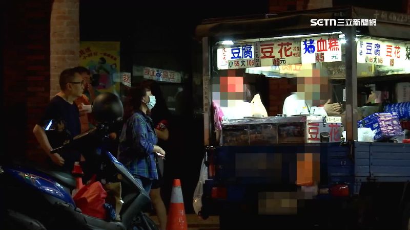 萬華「幽靈臭豆腐」是在地人熟悉的滋味