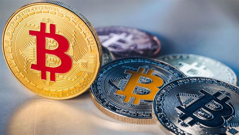 比特幣狂飆，想在台灣開交易所卻難如登天？信曦國際商務法律事務所律師曹維傑揭密，台灣將迎來虛擬資產專法時代，為了能妥善合規，保障用戶資產安全，想拿牌照得先闖好幾關，資本額專法雖暫時無未明文而另外授權主管機關定之，但預估至少需2至3億以上，內控以及資安要求比照金融業規格。（示意圖／PIXABAY）