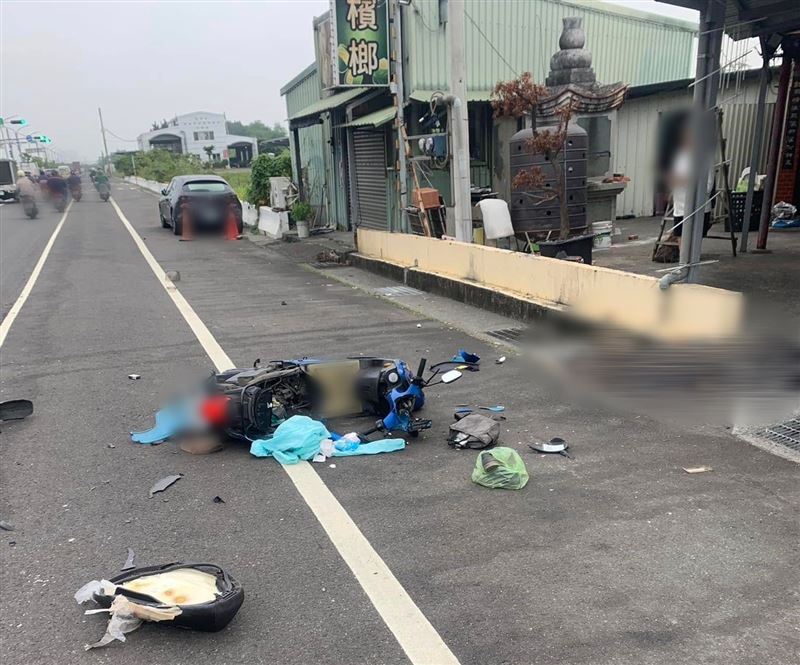 姚男駕駛的自小客車左轉，與同向機車發生碰撞，21歲騎士慘死。（圖／翻攝台南大小事）
