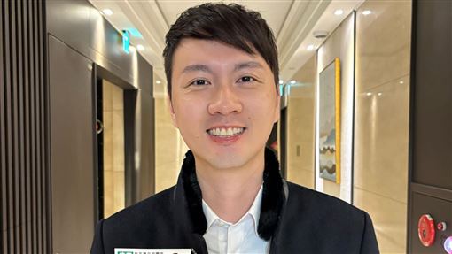 不只考職業駕照　本土男星宣布轉戰房仲