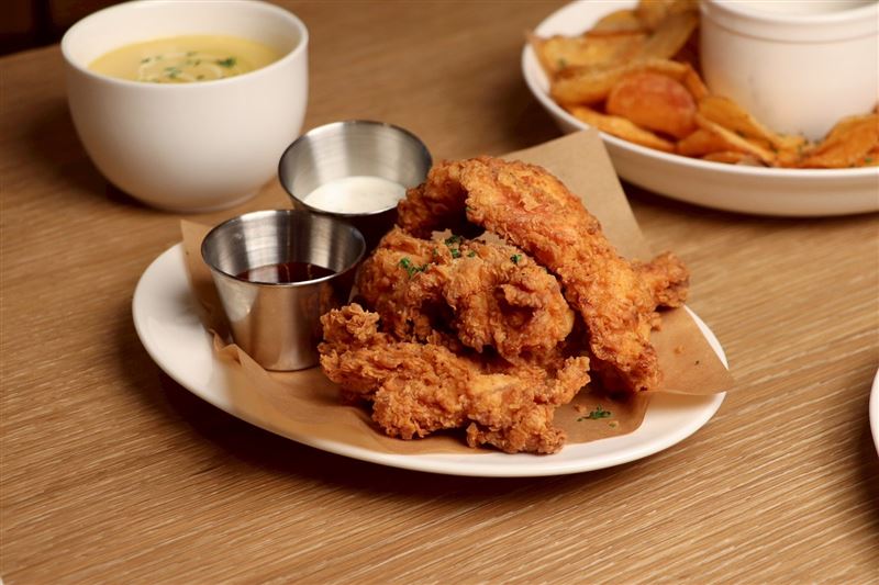 炸雞柳條$220（臺南限定）。（圖／品牌業者提供）