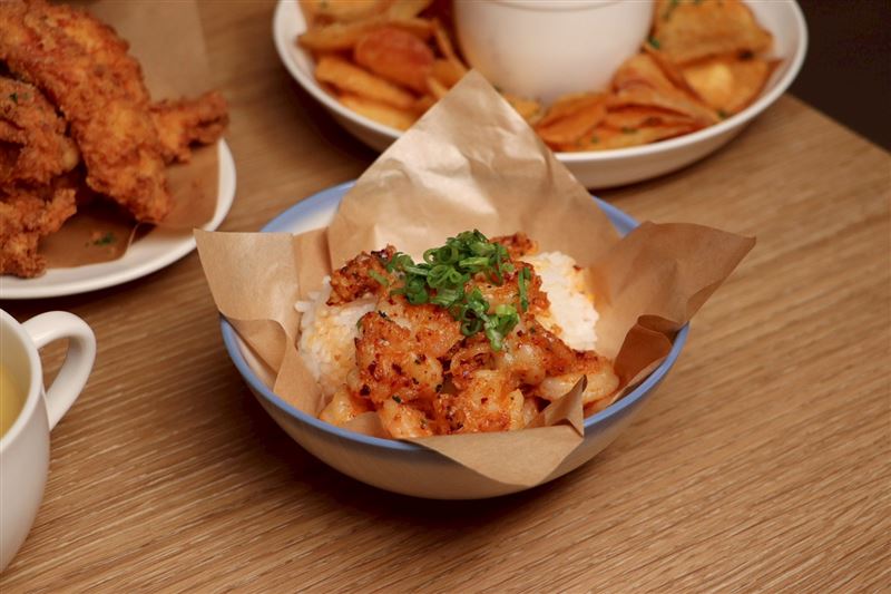 夏威夷香蒜蝦飯$520（臺南限定）。（圖／品牌業者提供）