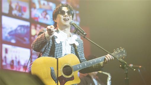 蕭煌奇2團員惡疾纏身　演唱會狂拋地獄哏