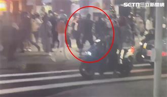 張文一路殺！母帶兒逃命遇店員「伸援手」