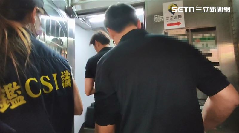 凶嫌張文犯案前，曾縱火燒毀汽機車，甚至放火燒租屋處，轉移警消注意力。（圖／翻攝畫面）