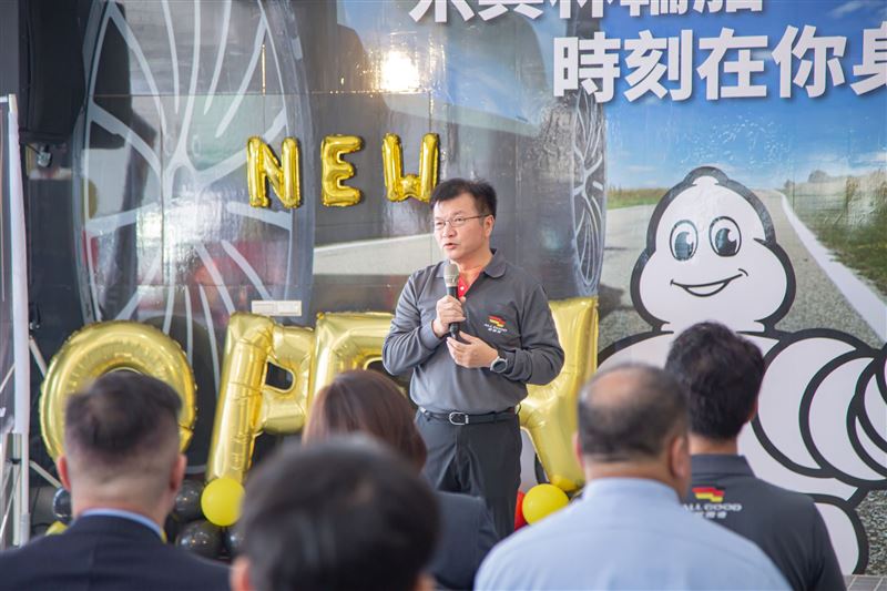 慶通汽車總經理洪舜彥說明未來服務升級布局方向。（圖／慶通汽車提供）