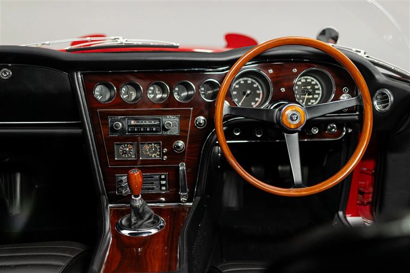 車艙經過完整修復。（圖／翻攝Bring a Trailer網站）