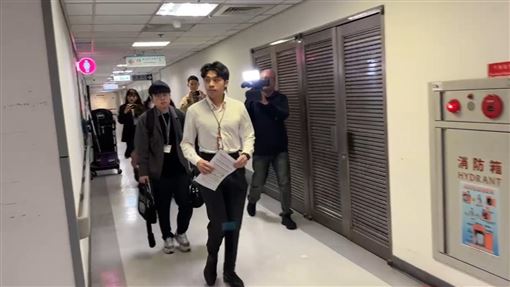 男逛誠品南西遭砍身亡！檢察官抵醫院相驗