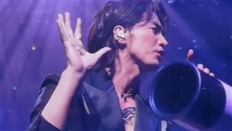 言承旭勾起大S回憶！掛流星項鍊全場哭了