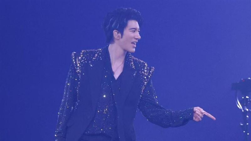 王力宏驚動全球首富馬斯克！秀高科技創舉