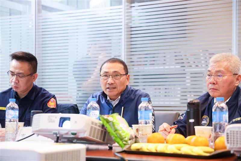 侯友宜視察新北耶誕城維安（圖／新北市府提供）