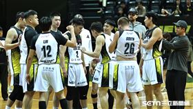 TPBL例行賽，新北國王全隊8人得分超過兩位數，125：103擊敗永豐雲豹。（圖／記者劉彥池攝影）