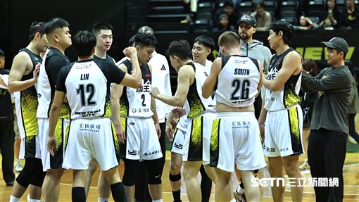 國王8人得分過10　洪志善謝球員給出信任