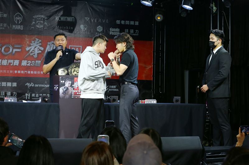 孫生與秋偉起衝突。（圖／記者鄭孟晃攝影）