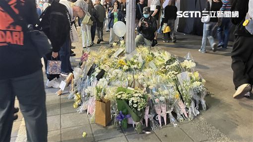 北車中山湧獻花人潮　他喊1句遭網砲轟