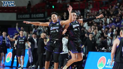 高國豪回歸聯手曾柏喻轟40分　獅止4連敗