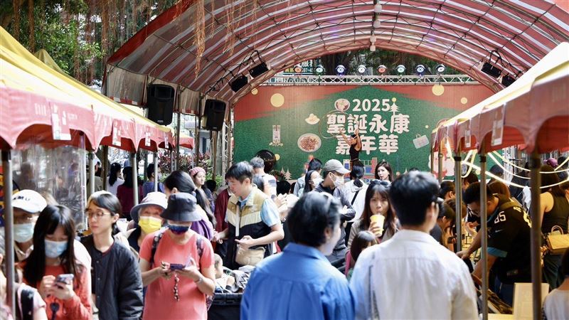 2025永康聖誕嘉年華登場　公園變身耶誕村