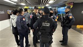 捷運古亭站傳有乘客吼叫引起吼慌，警方獲報上車查看，發現是有人喝醉，確認沒有安全疑慮，圖為示意圖。（捷運警察提供）