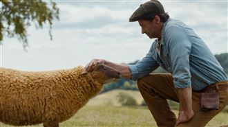 休傑克曼驚傳牧場遇害　陷命案出動羊緝兇