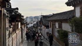 近期社群媒體上不少網友抱怨，疑似信用卡遭到重複扣款。