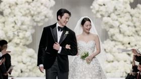 金宇彬、申敏兒婚禮現場照片曝光。（圖／翻攝自IG @soyoobridal_official）