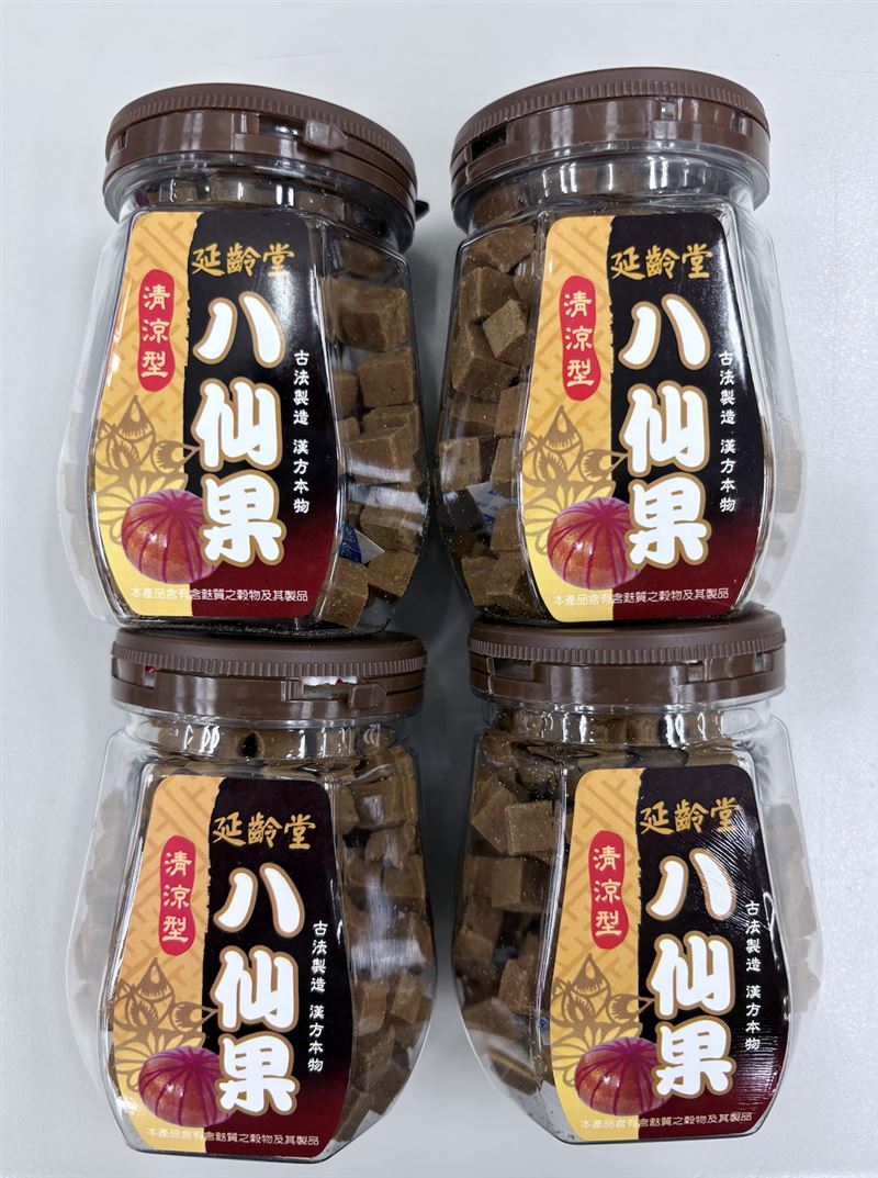 「八仙果（清涼型）」被檢出甜味劑「蔗糖素」 外包裝成分未標示。（圖／北市衛生局提供）