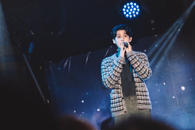 李玉璽婚後首度公開露面，登上夢時代星空音樂日演出。（圖／夢時代&amp;獎金獵人提供）