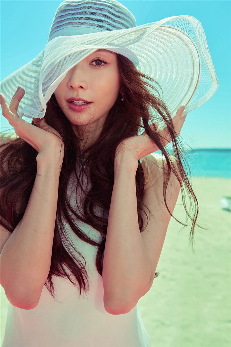 林志玲2026慈善年曆。（圖／志玲姊姊慈善基金會 提供）