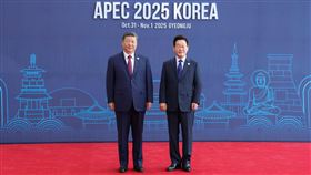 目前韓中兩國正在推動領導人明年初會面事宜。（圖／翻攝自X平台 @SpoxCHN_MaoNing）