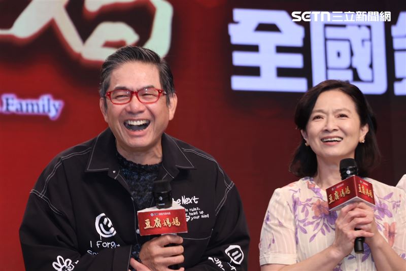 洪都拉斯與謝瓊煖飾演夫妻。（圖／記者鄭孟晃攝影）