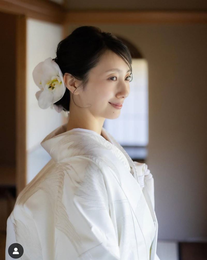 波瑠嫁給小5歲的高杉真宙。（圖／翻攝自IG）