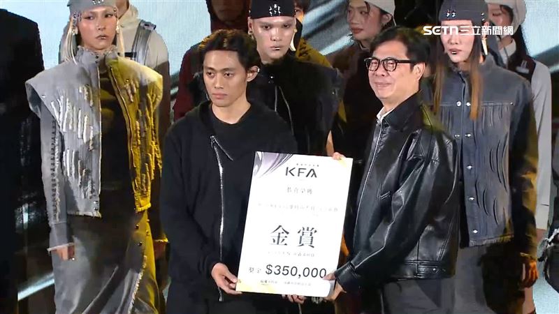 金賞得主由TZUNUK的「舊血．新骨」拿下