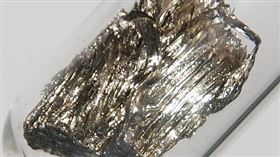 稀土「釤」能耐高溫。（圖／翻攝自維基百科） 