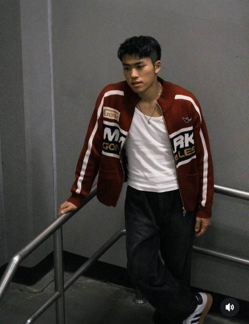 王ADEN日前在校園開唱引發爭議。（圖／翻攝自IG）