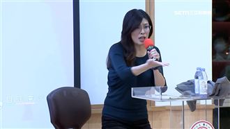 東吳演說這三招　鄭麗文對學生抱怨和說教