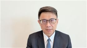 鄭麗文嗆東吳大學副教授陳方隅「沒有大腦」引發熱議，賴瑞隆批評，這是非常失格、沒禮貌的行為。（圖／賴瑞隆辦公室提供） 