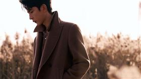 于朦朧墜樓身亡後，外界持續追查其經紀脈絡，近日網路再度掀起討論焦點。（圖／翻攝自于朦朧微博）