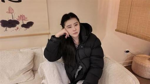 58歲王祖賢素顏露面　突大方認愛「新歡」