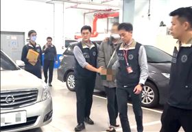 ▲台北市林姓男子在網路上發文「隨機殺人預告」等語，被檢警調拘提到案。（圖／翻攝畫面）