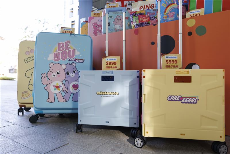 全家38款肖像與品牌聯名福袋，網羅20個人氣角色，品項橫跨造型毯、絨毛包、居家收納、14吋手提箱到26吋前開式行李箱。(圖／全家提供）