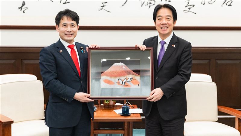 動修法的中心人物是日本參議員瀧波宏文，同時也是「台灣女婿」。（圖／總統府提供）