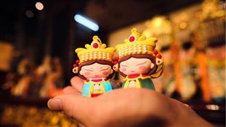 媽祖造型光明燈！交通局與樂成宮守護平安