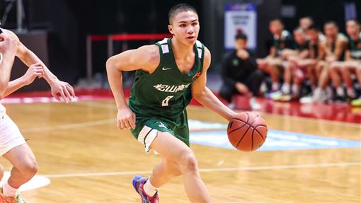 松山複賽首戰輕取開南　教練以F1提點球員