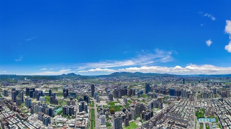 童莉婷指出，央行態度對於信用管制已逐步具備彈性，將有助自住市場信心回穩。（圖／信義代銷提供）