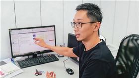 洪家傑離婚楊千霈後，個人公司雖宣告收攤，但火速交了新女友。（翻攝自經濟部產業發展署臉書）